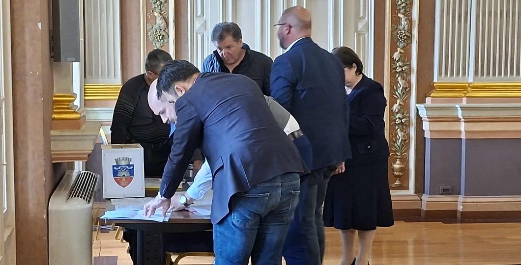 Membri provizorii desemnați pentru consiliile CET H și Recons, finalizează numirile la Compania de Apă.
