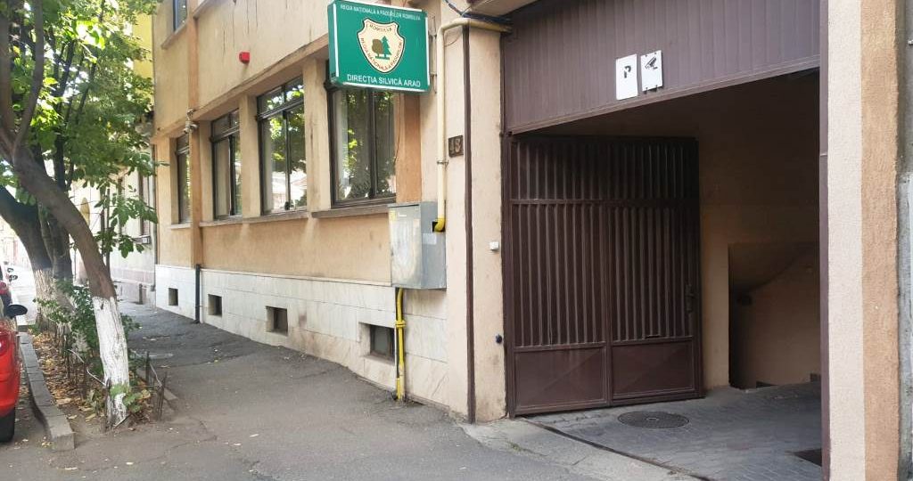 cazuri de animale otrăvite, pierderi financiare semnificative și anchete penale.