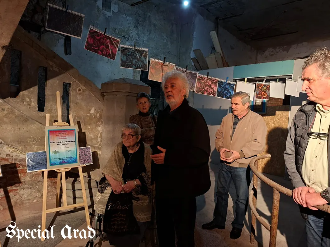 expoziția Post Festum a artistei Móré-Sághi Annamária, la Teatrul Vechi