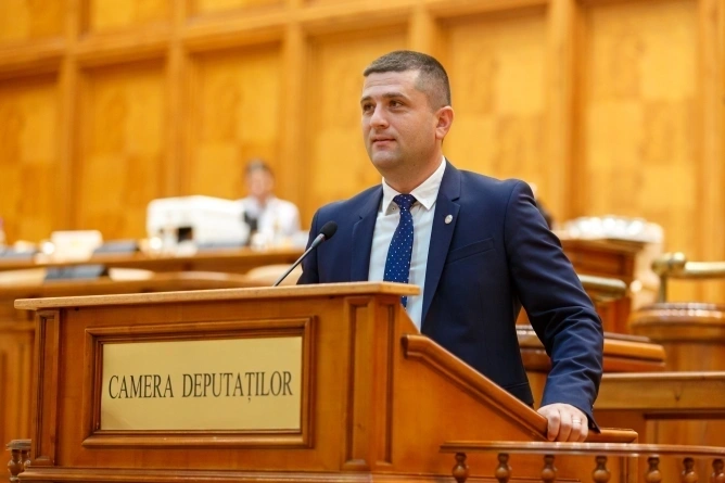 Senatul respinge moțiunea AUR împotriva ministrului Economiei, Radu Miruță