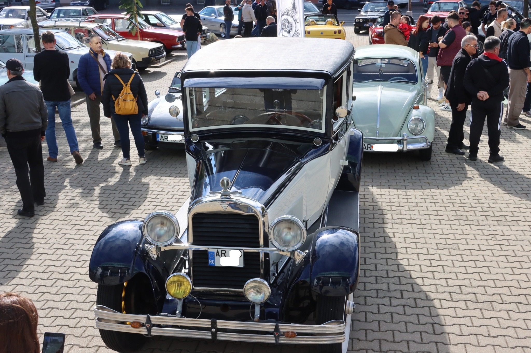 retroparada toameni automobile epoca 2
