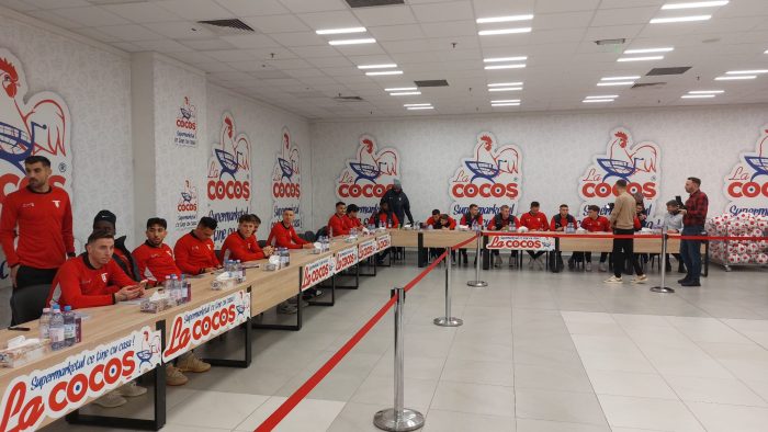 Supermarketul La Cocoș și-a deschis porțile la Arad! Deschiderea care a spart normele (FOTO)