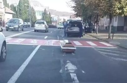 Fake News sicriul căzut pe o stradă din Arad - foto Observator