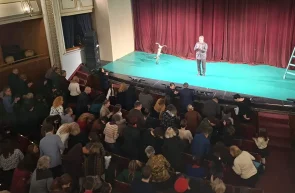 Moment de reculegere Teatru Valentin Voicila