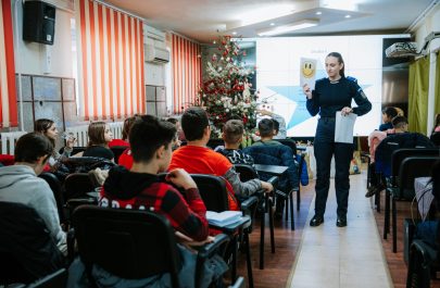 Jandarmeria Arad și Grădinița P.P. Little Star din Arad, acțiune umanitară pentru copii (3)
