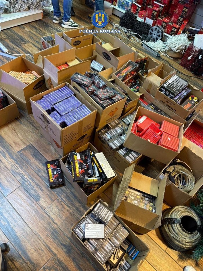 Poza pentru articolul Percheziții la Arad: polițiștii au confiscat peste 10 tone de materiale pirotehnice și au reținut un bărbat