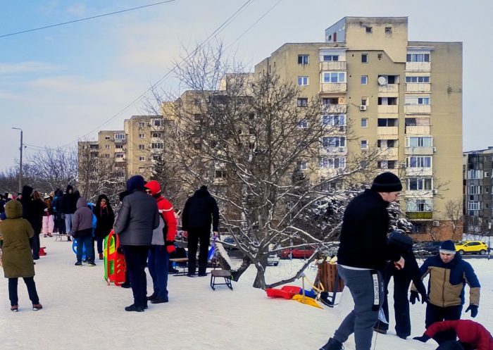 Poza pentru articolul Digul din zona Micălaca 300 – atracția acestor zile albe / GALERIE FOTO