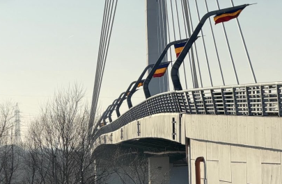 podul strâmb al lui Călin Bibarț