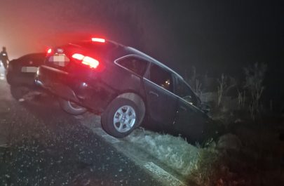 O persoană decedată, una transportată la spital și alte patru implicate într-un accident între Horia și Șiria (2)