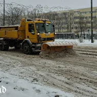 Primăria susține că intensifică deszăpezirea, dar se avansează greu în centrul Aradului | Foto
