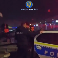 Femeie tâlhărită de 800 de lei în Gara CFR Arad. Agresorul a fost prins pe strada Miron Costin și reținut | Video