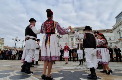hora unirii unirea principatelor 2026