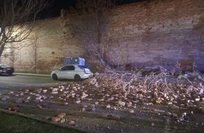 zid prăbușit Parc Reconcilierii