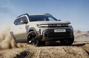 Dacia marchează victoria de la Dakar cu o serie limitată Duster