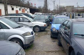 mașini abandonate Recons