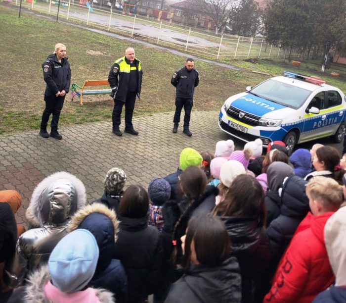 politisti elevi 3