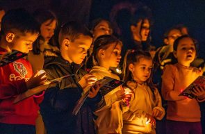 Cantus Mundi marchează Ora Pământului în 41 de județe. Concerte inclusiv în municipiul Arad, Pecica, Secusigiu și Semlac
