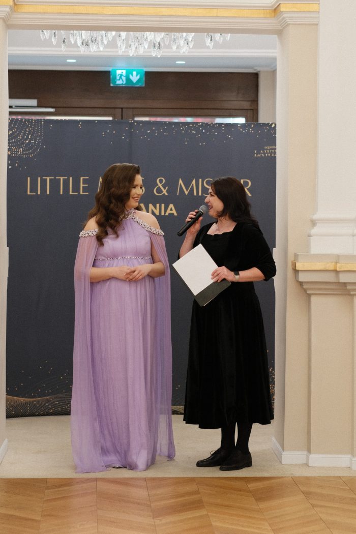 Poza pentru articolul ​Cinci ani de magie: Little Miss & Mister România la Arad