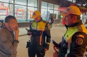 Șofer beat și fără permis, scandal în Timișoara - a amenințat că își dă foc mașinii în fața polițiștilor