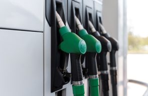 piața carburanților Guvern Iran criză combustibil