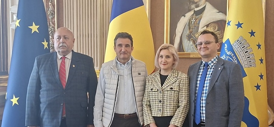 Gala Elitelor din Arad își sărbătorește a cincea ediție cu un premiu surpriză.