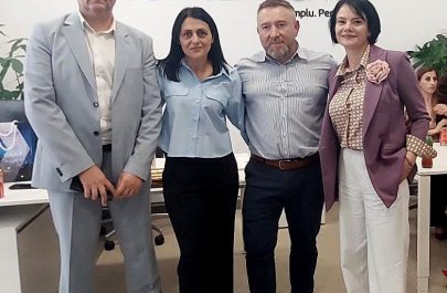 1fa5de52-d728-4f19-b5d4-cea67bdef6b2