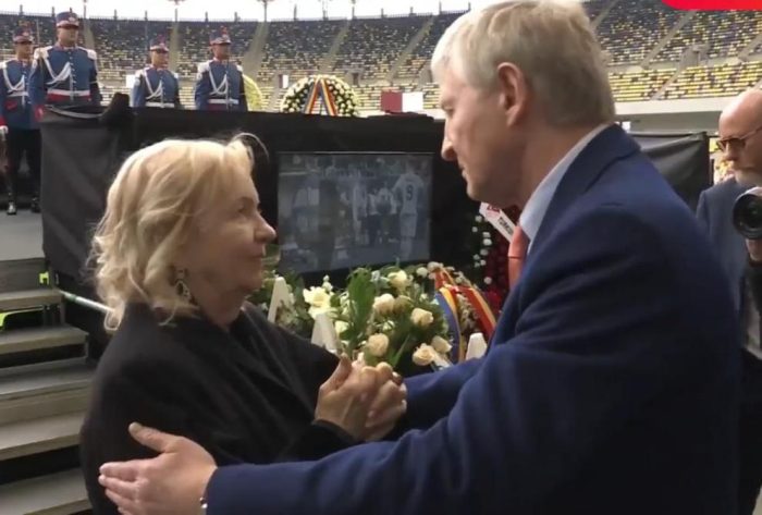 Rinat Ahmetov la înmormântarea lui Lucescu