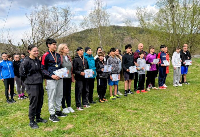 Poza pentru articolul Igreț și Bejan au dominat Olimpiada județeană de Pentatlon școlar. Echilibru la tetratlon