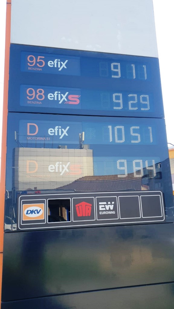 benzina rompetrom arad 2
