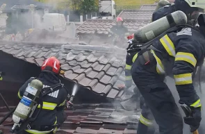 incendiu acoperiș Cartierul Verde