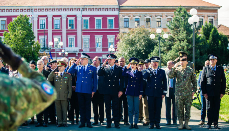 Poza pentru articolul Ziua Forțelor Terestre va fi marcată joi în Piața Avram Iancu
