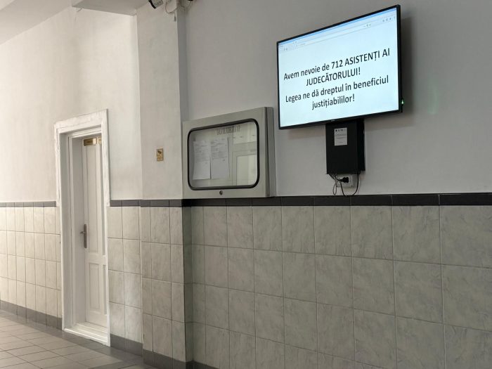 Poza pentru articolul La Tribunalul Arad nu mai mergi doar pentru ședințele de judecată. Primești și programul complet de revendicări sindicale