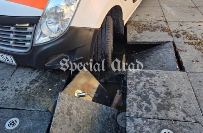 ambulanță blocată Aleea Borsec (2)