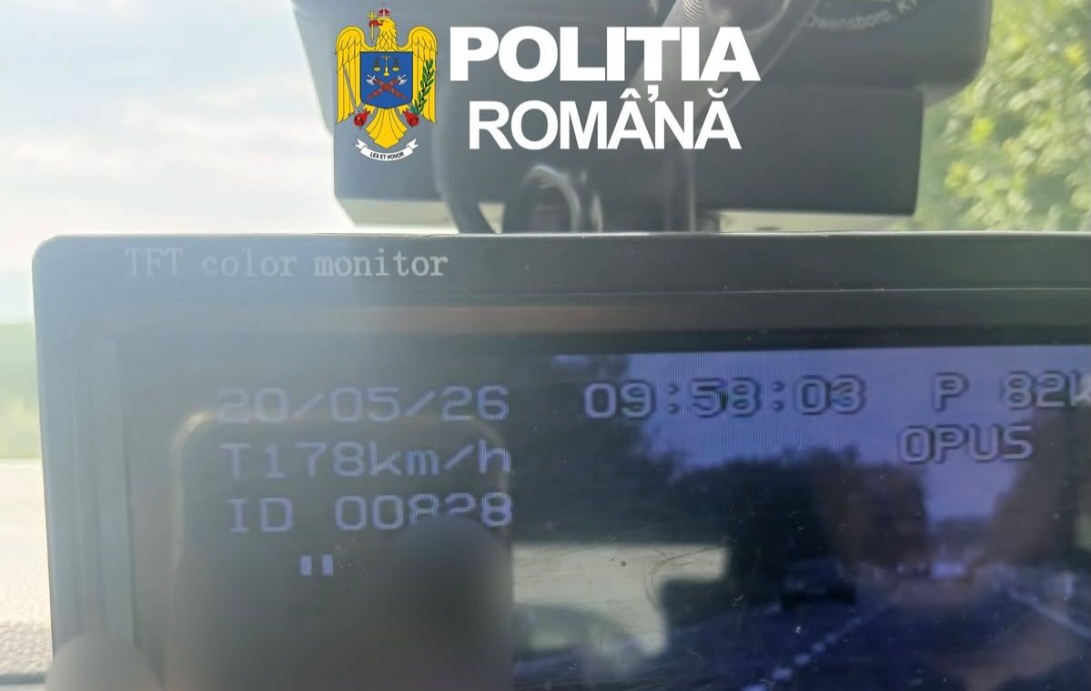 Poza pentru articolul Șofer de 21 de ani, surprins cu 178 km/h la intrarea în Șiria! Amendă de 6.500 lei și permis suspendat 150 de zile
