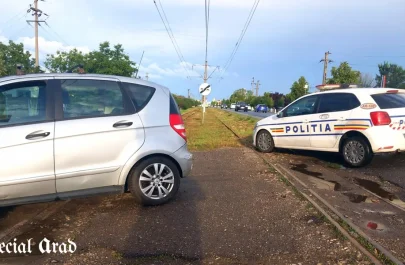 O femeie rănită în urma unui accident rutier chiar la ieșirea din Vladimirescu (2)