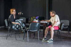 Teatrul Clasic Ioan Slavici premiera Casa de vacanță - Radu Iacoban