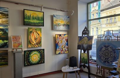 elevii din Pecica și profesoara Blazena Karkus și-au expus arta la Timișoara (1)