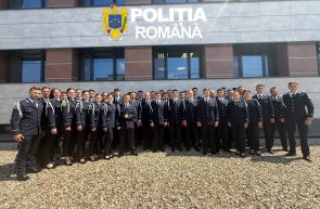 44 absolvenți poliție