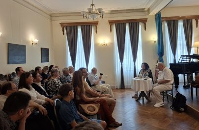 Mircea Mihăieș și-a lansat la Arad noul volum despre cele patru Virginia Woolf (3)