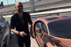 Andrew Tate mașină lux