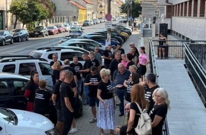 protesty ipj arad kia romania (3)