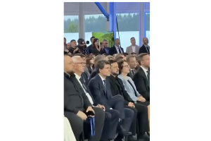 Lasconi critcă pe Nicușor Dan dupa faza cu șosetele