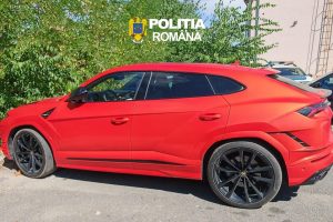 Mașină de sute de mii de euro, furată din Cehia, găsită de polițiștii arădeni