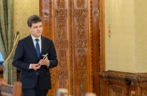 Nicusor Dan premier criză