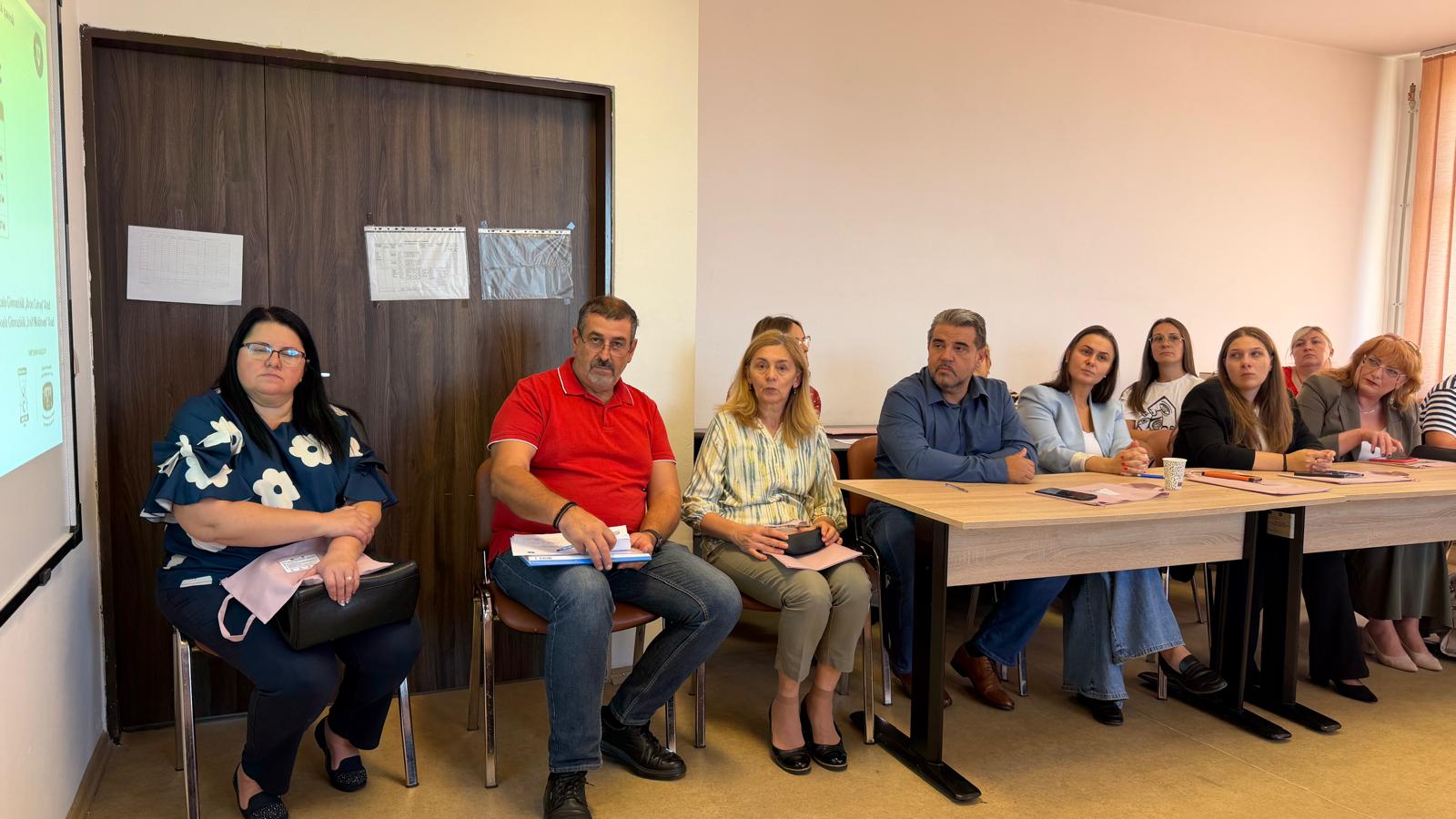„Incluziune prin recuperare – o nouă șansă”: 109 copii și tineri cu CES și dizabilități vor beneficia de sprijin educațional și terapeutic la Arad