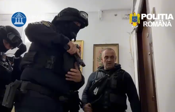 Percheziții în Arad și în alte județe, după protestul oierilor din Piața Victoriei | Video