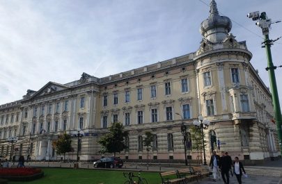 „Recordul” admiterii la UAV, dincolo de comunicarea oficială. Câți studenți noi are, în fapt, universitatea de stat din Arad în 2026