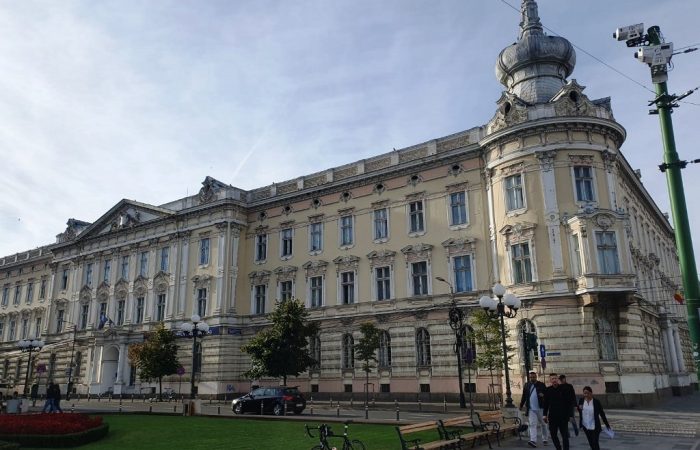„Recordul” admiterii la UAV, dincolo de comunicarea oficială. Câți studenți noi are, în fapt, universitatea de stat din Arad în 2026