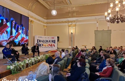 Astronautul Dumitru Prunariu și criticul de artă Radu Varia, la Arad (3)