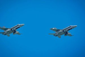 ALERTA AVIOANE F-18